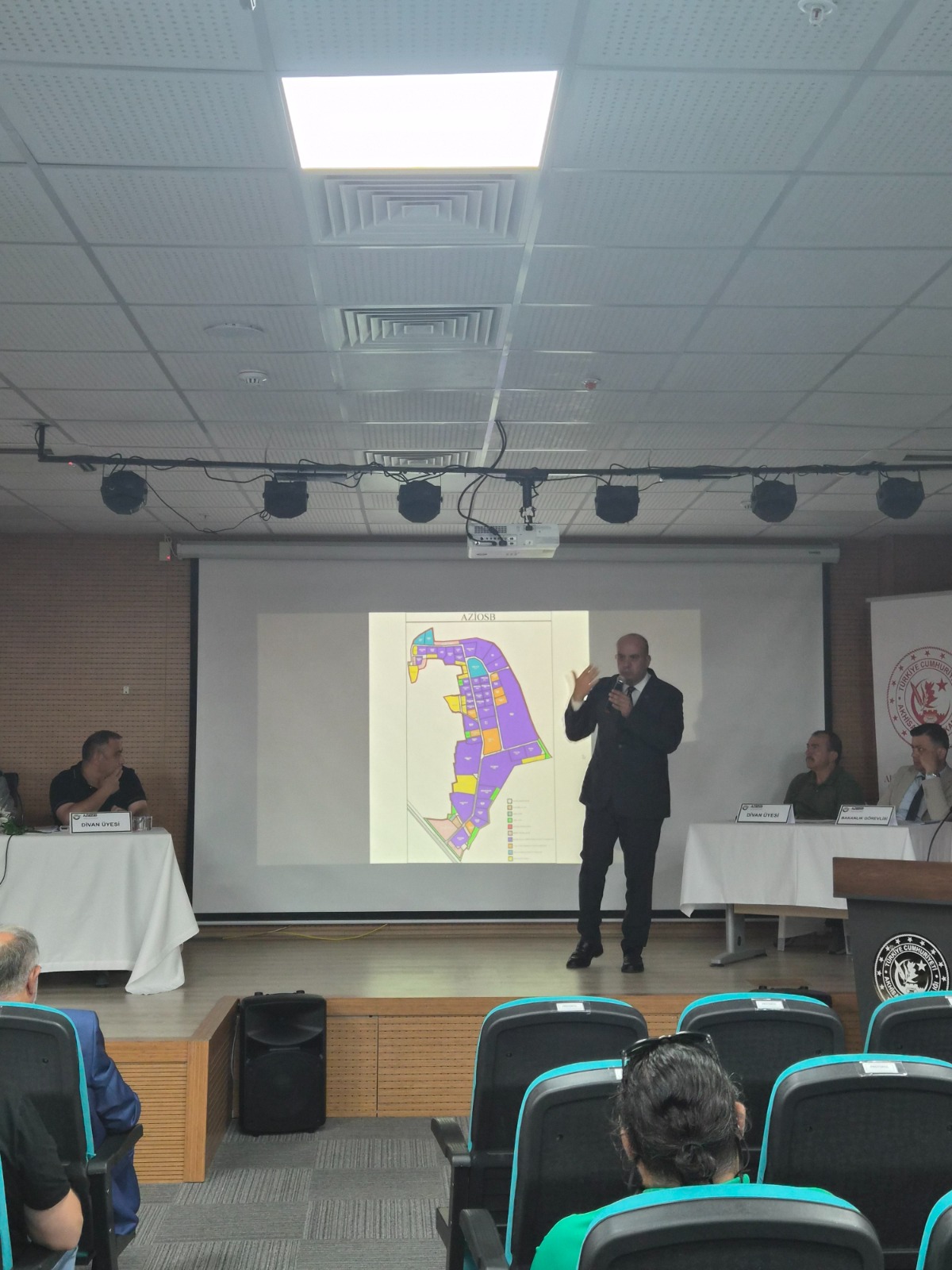 Manisa Valimiz Sayın Vahdettin Özkan'dan Akhisar Zeytin İhtisas OSB'ye Ziyaret