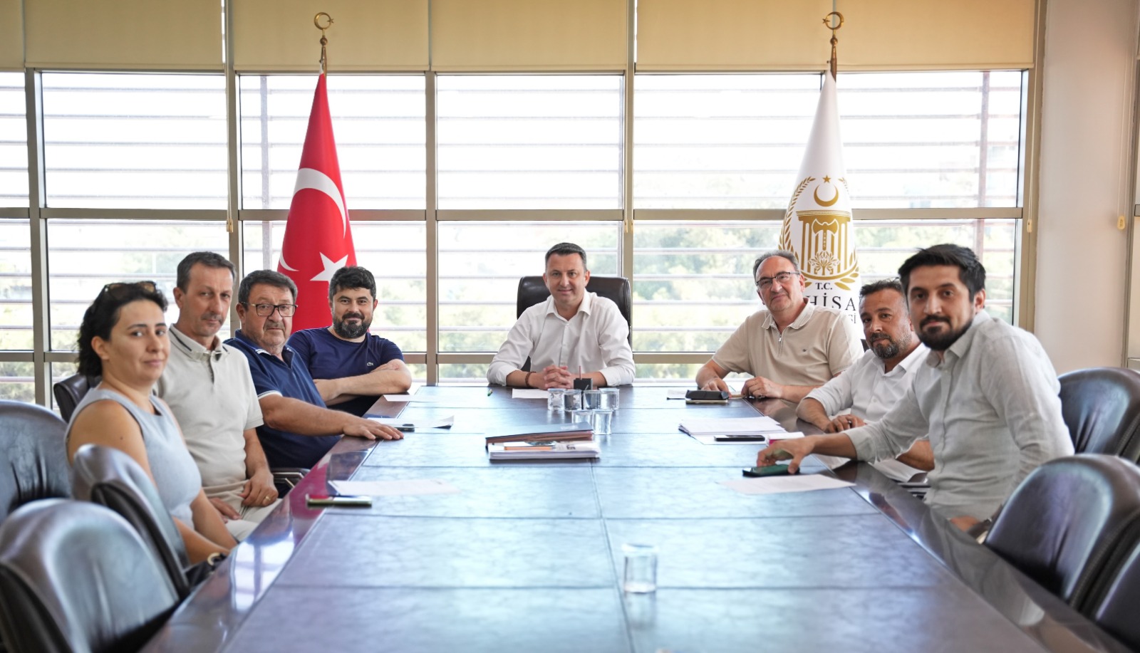 Akhisar Belediye Başkanı Besim Dutlulu, Akhisar Kaymakamı Murat Kütük başkanlığında düzenlenen 