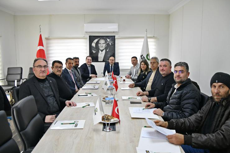 25 Aralık 2024 tarihinde, Akhisar Zeytin İhtisas Organize Sanayi Bölgesi'nin 2024 yılı son Müteşebbis Heyet Toplantısı, Sayın Kaymakamımız Mustafa CAN'ın başkanlığında gerçekleştirildi.